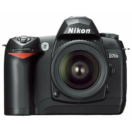 Nikon D70s Kit: характеристики и цены