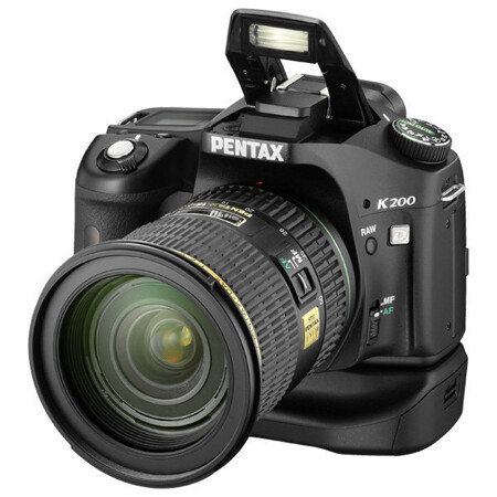Pentax K200D Kit: характеристики и цены