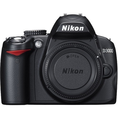 Nikon D3000 18-105VR Kit - отзывы о модели